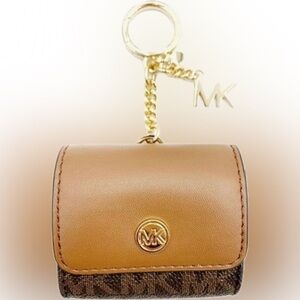 Michael Kors AirPods Case